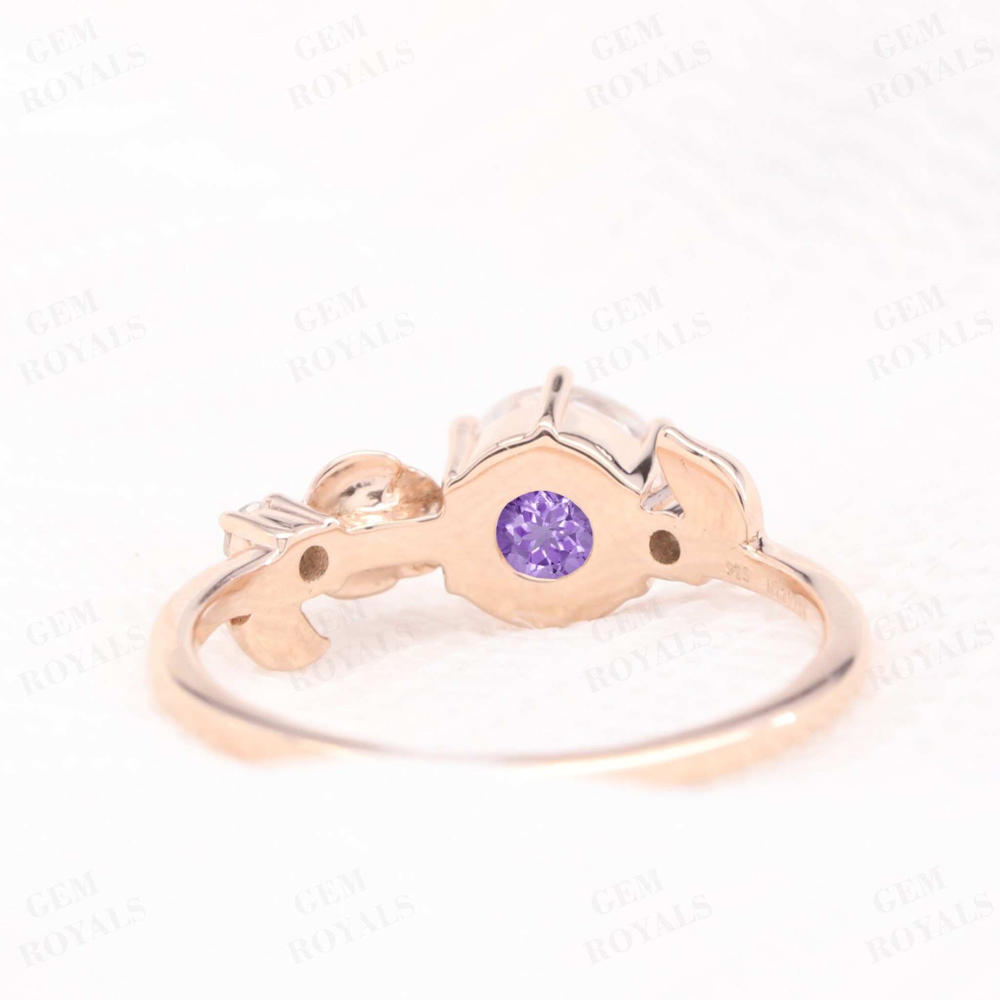 Dainty Flower Round Natural Amethyst Engagement Ring