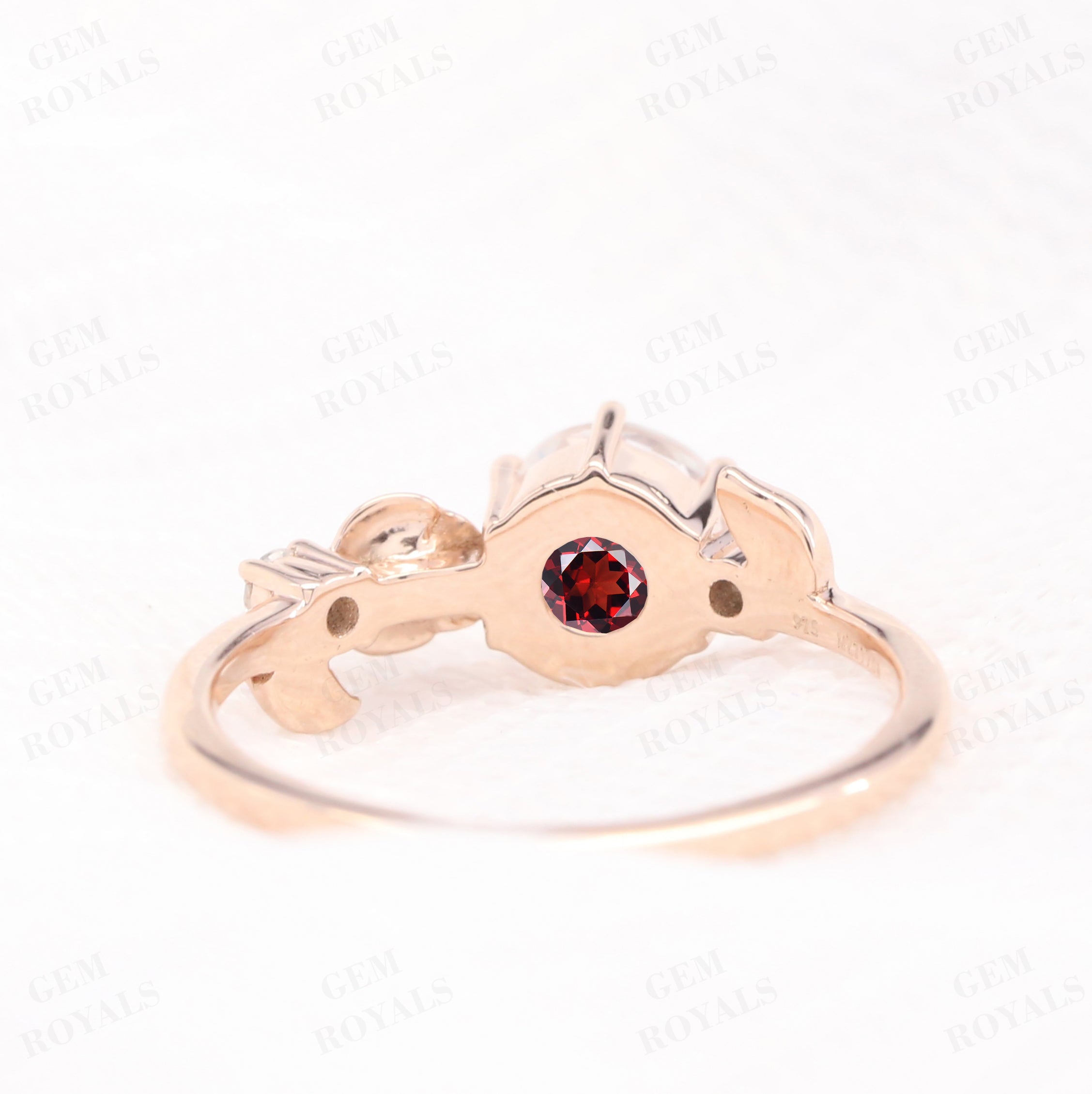 Art Deco Dainty Flower Round Natural Garnet Engagement Ring