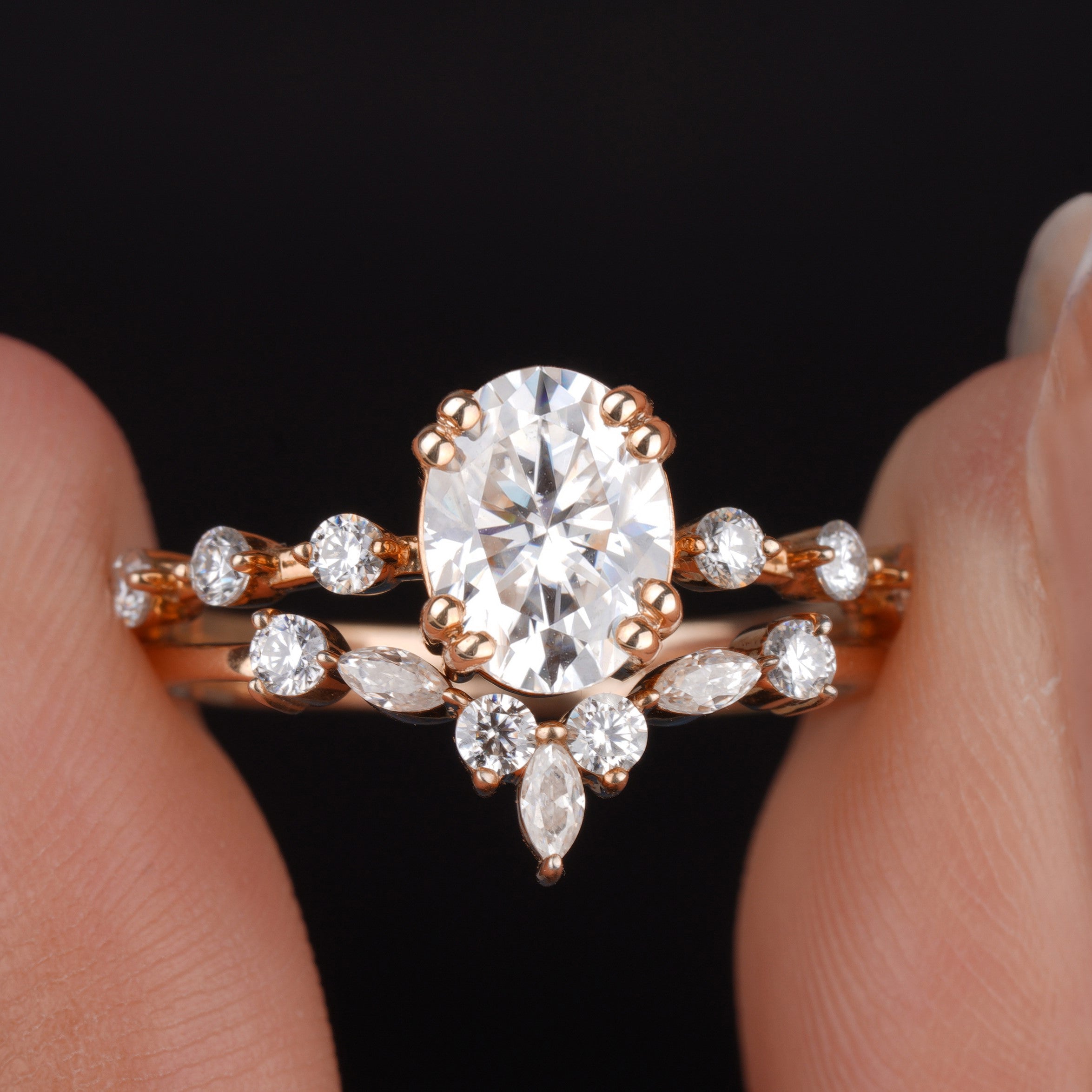 Vintage style Oval Moissanite Engagement Ring Set