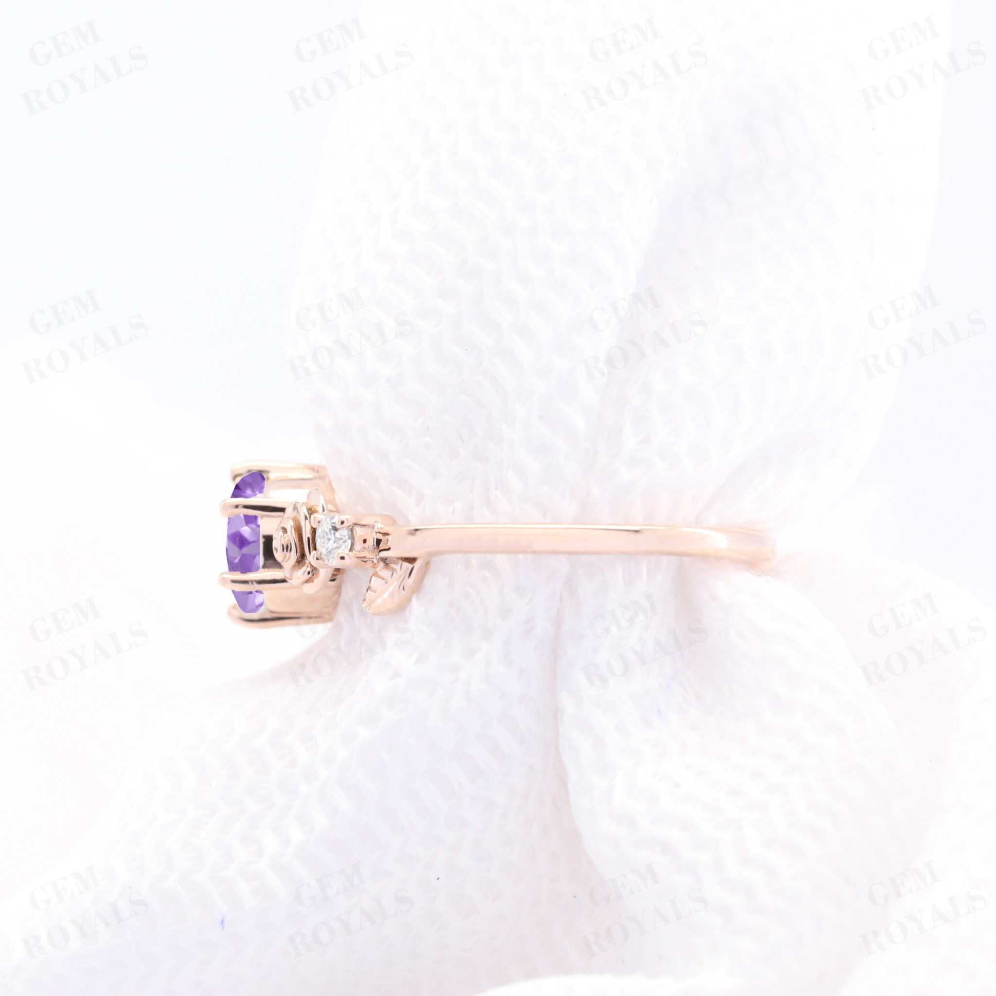 Dainty Flower Round Natural Amethyst Engagement Ring