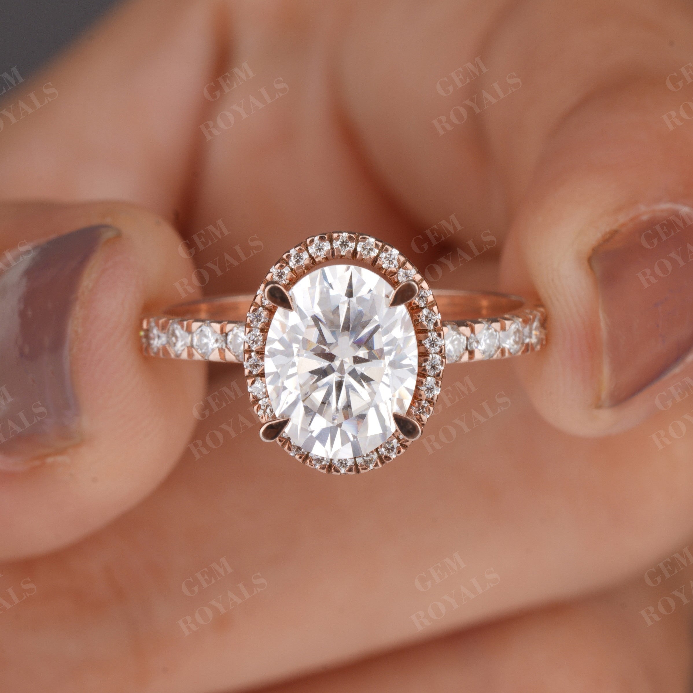 Oval Cut Moissanite Halo Engagement Ring For Her