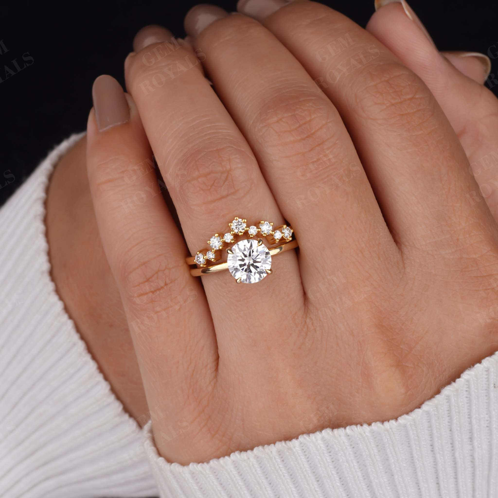 1.80TCW Vintage Round Cut Moissanite Cluster Engagement Ring Set