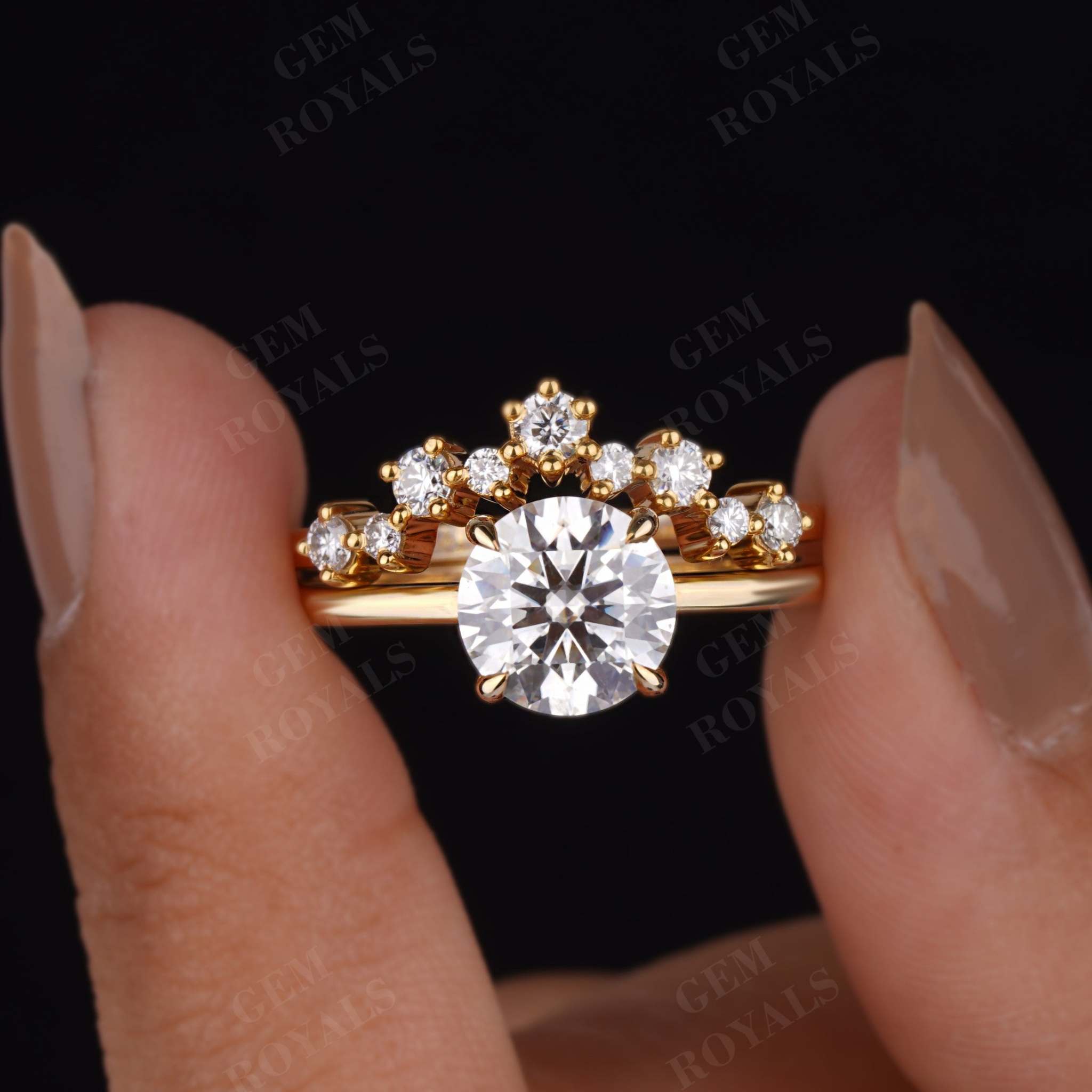 1.80TCW Vintage Round Cut Moissanite Cluster Engagement Ring Set