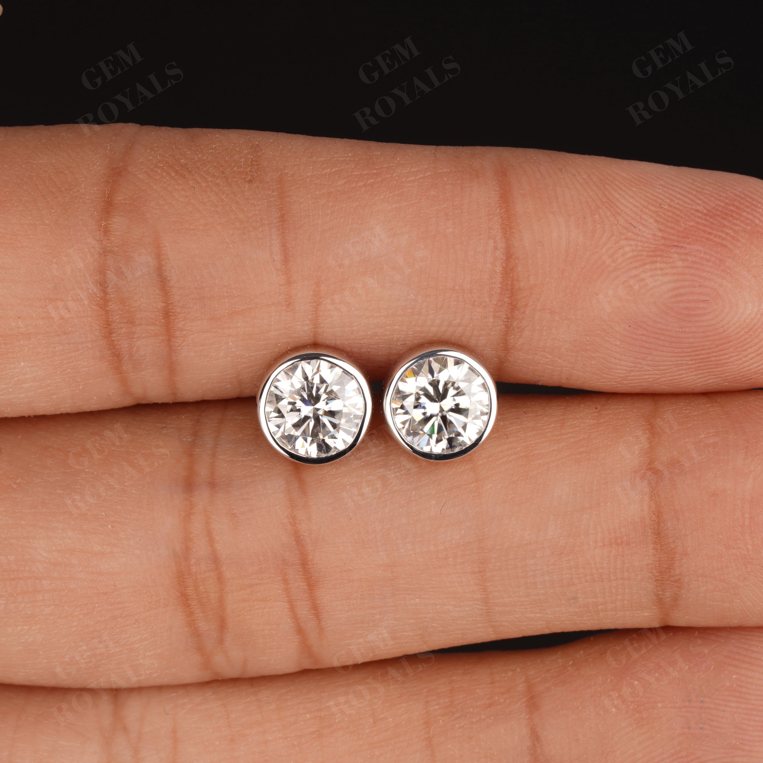 Minimalist Round Moissanite Bezel Set Studs Earrings