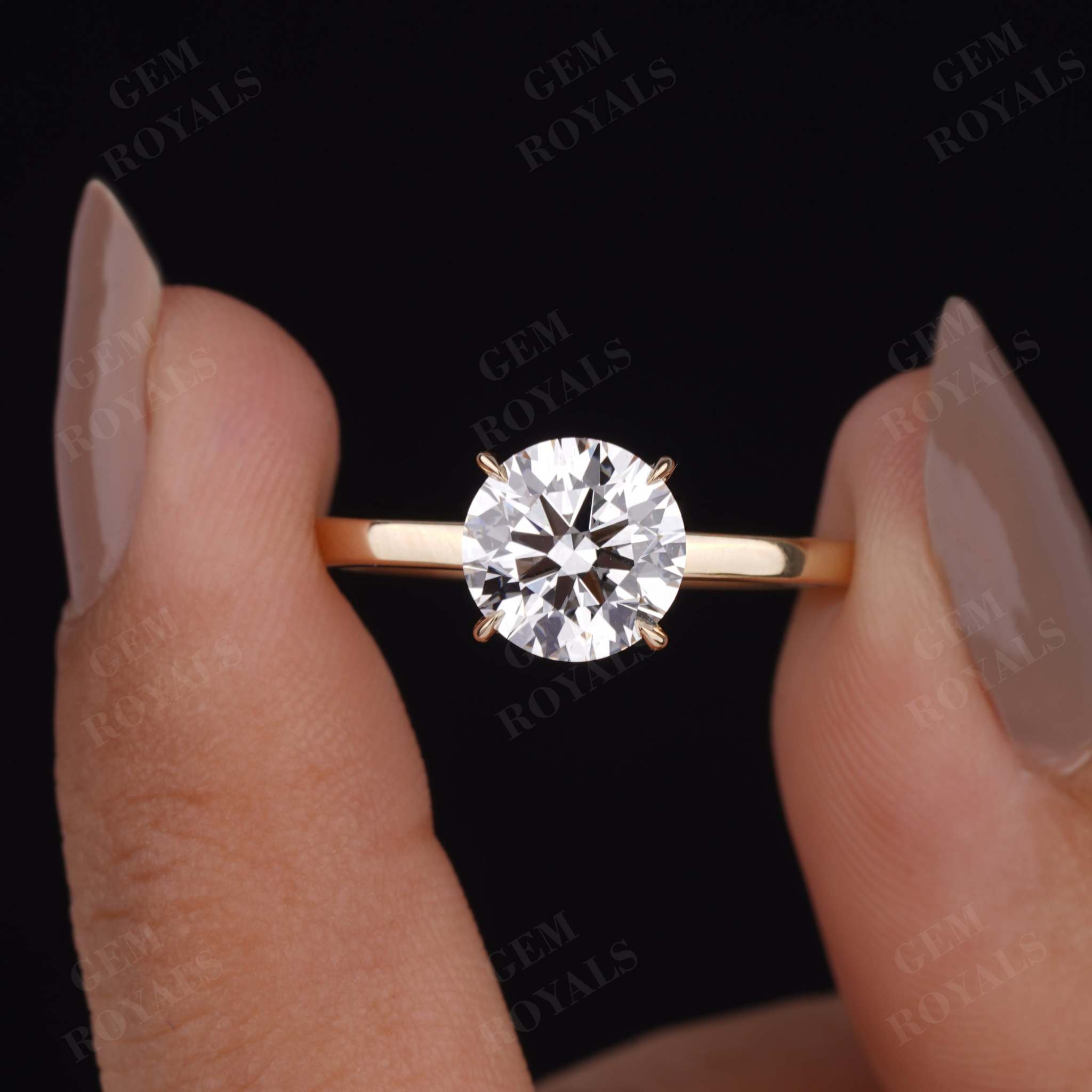 Round cut Lab Grown Diamond Solitaire Engagement Ring