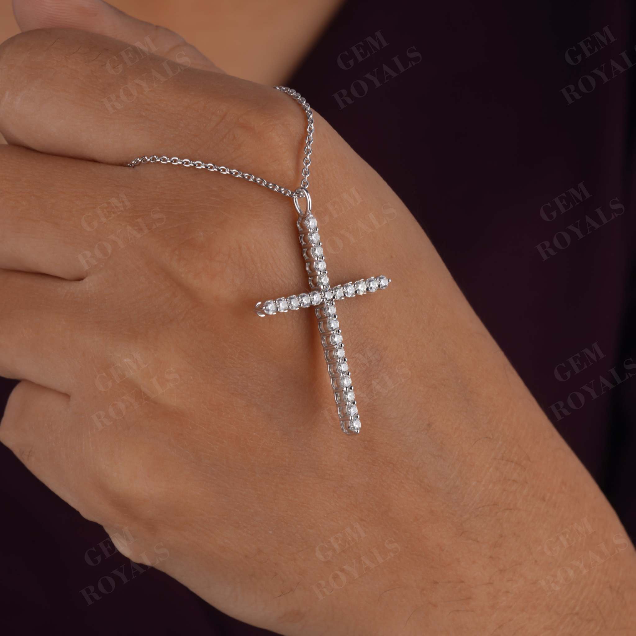 0.90TCW Round Moissanite Cross Pendant Necklace