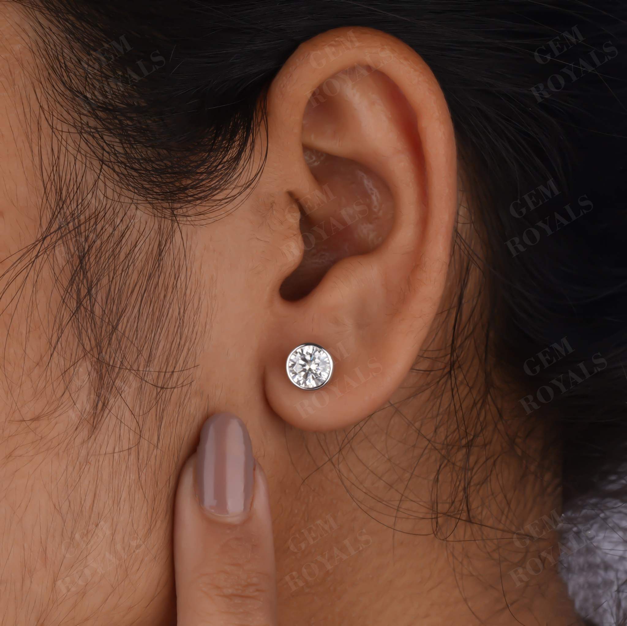 Minimalist Round Moissanite Bezel Set Studs Earrings