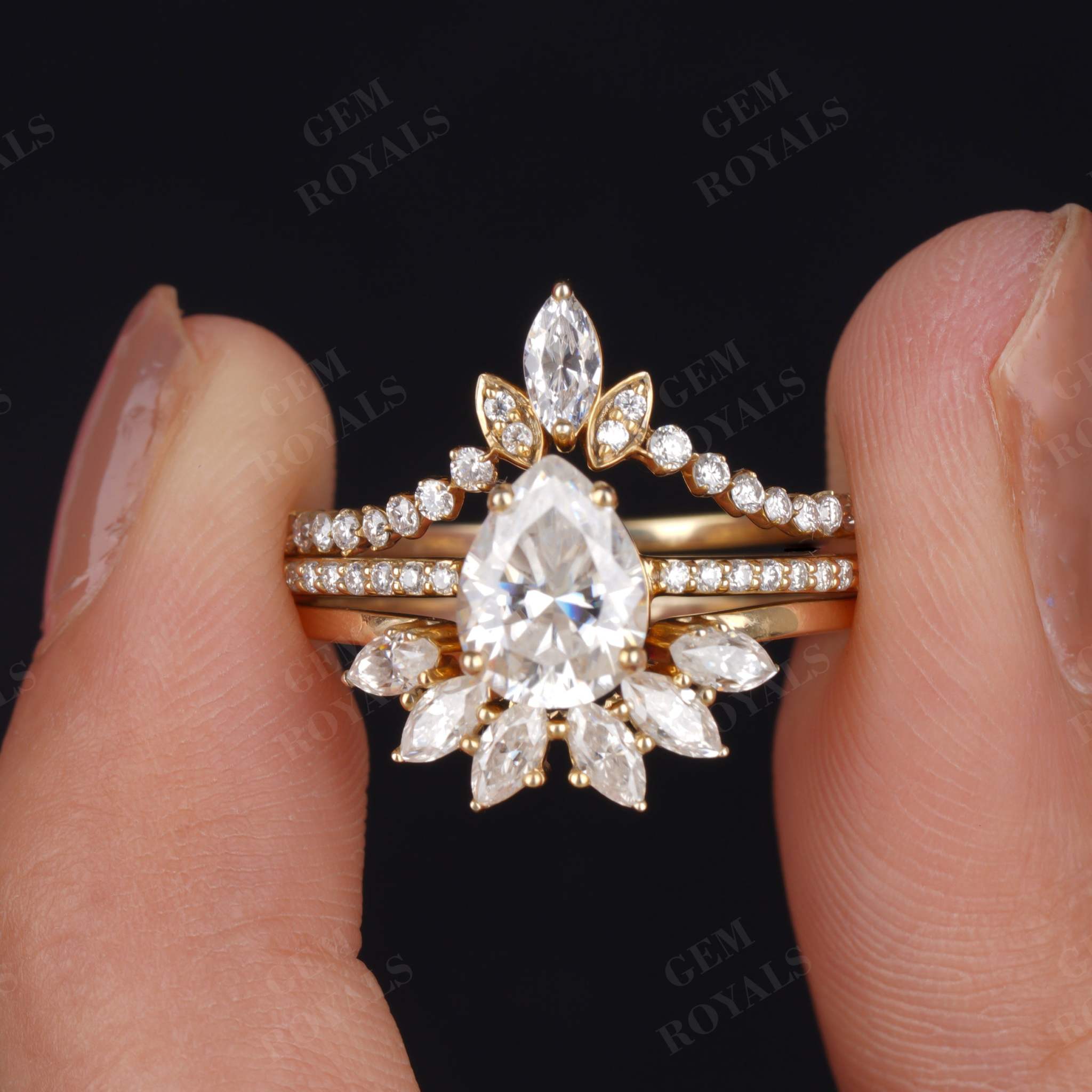 Vintage Style Pear Shaped Moissanite Engagement Ring Set Bridal Set