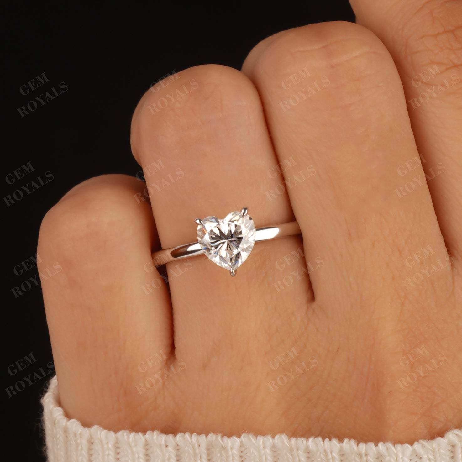 Classic Heart cut Moissanite Solitaire Engagement Ring For Her