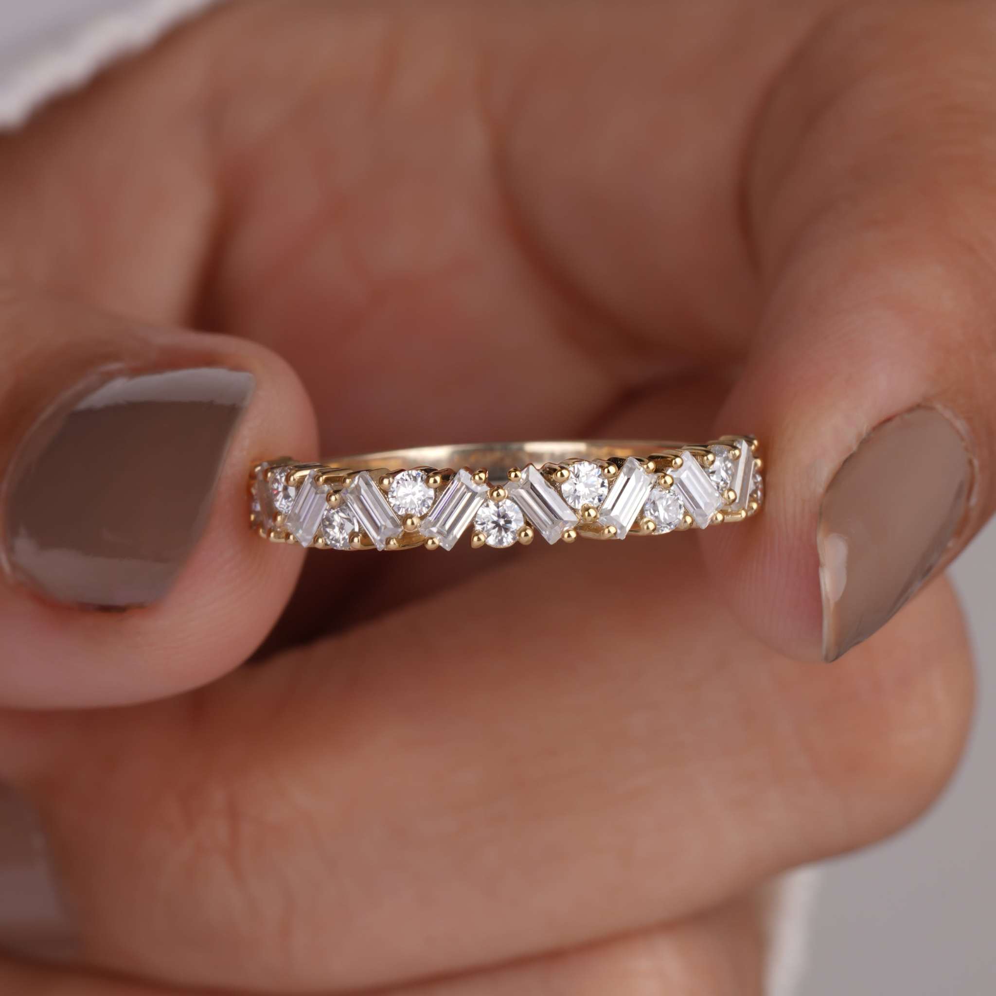 Alternating Baguette and Round Lab Diamond Wedding Band