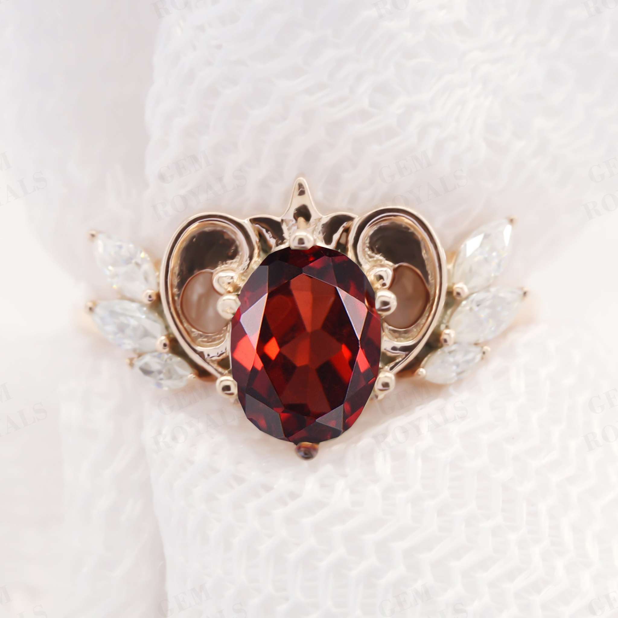 Flying Heart Vintage Oval Cut Natural Garnet Engagement Ring