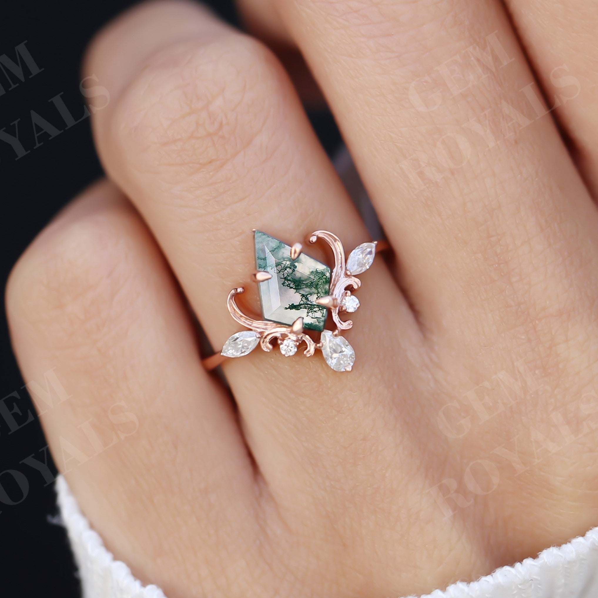 Vintage Style Unique Kite Cut Moss Agate Engagement Ring