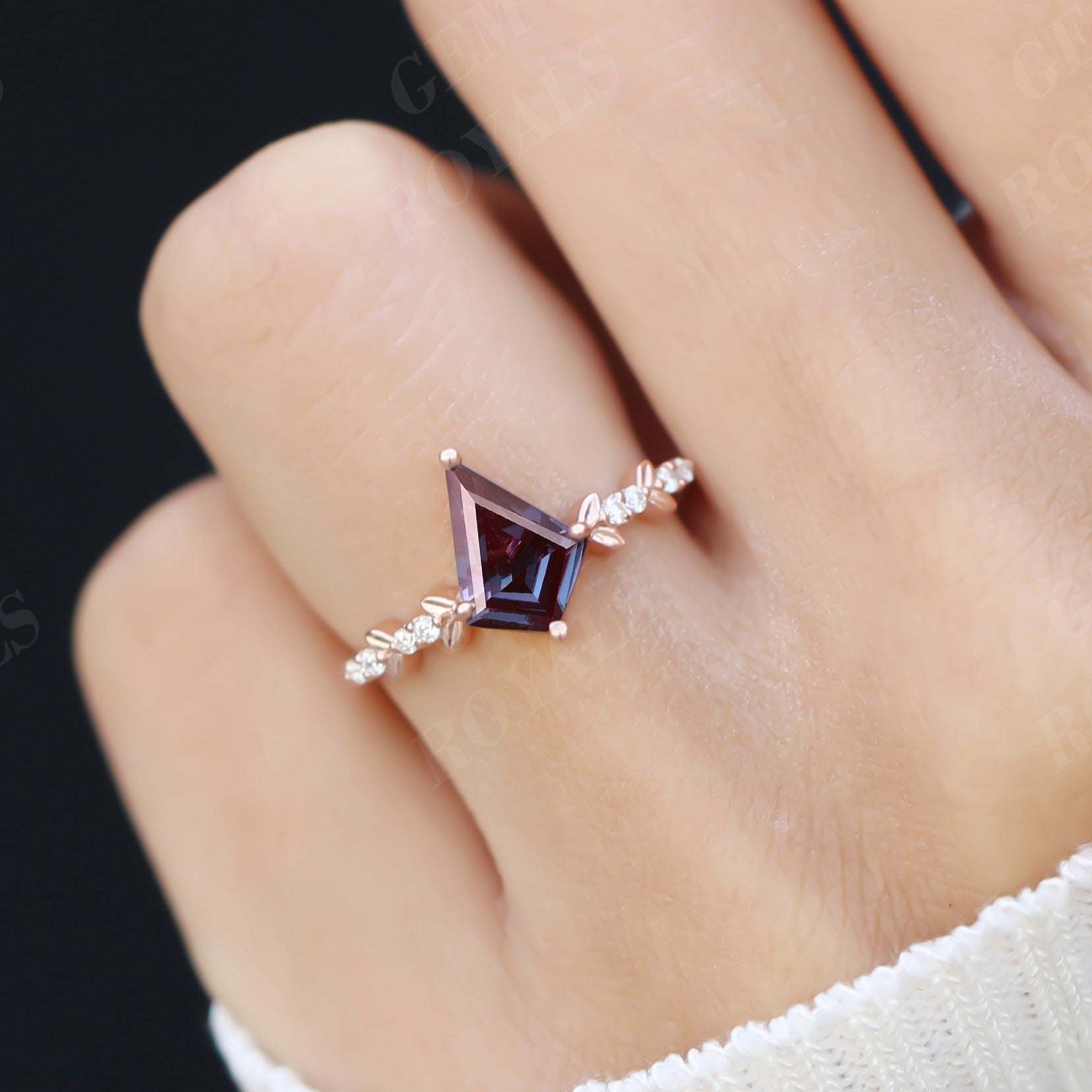 Unique Leaf Kite Cut Alexandrite Engagement Ring