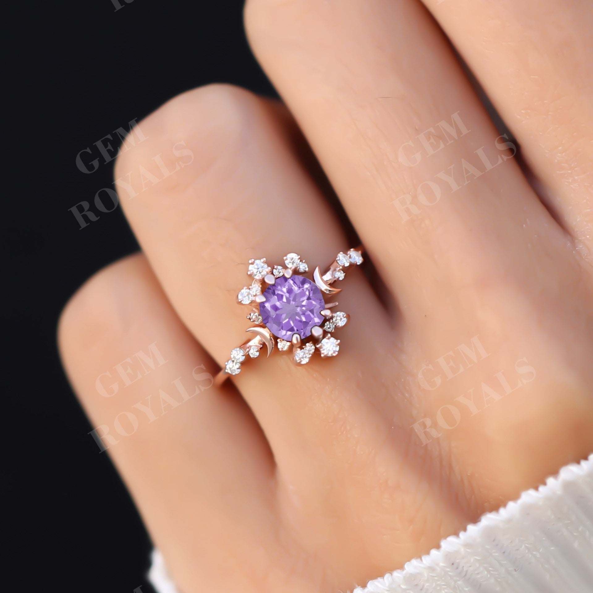 Vintage Round Cut Purple Natural Amethyst Engagement Ring