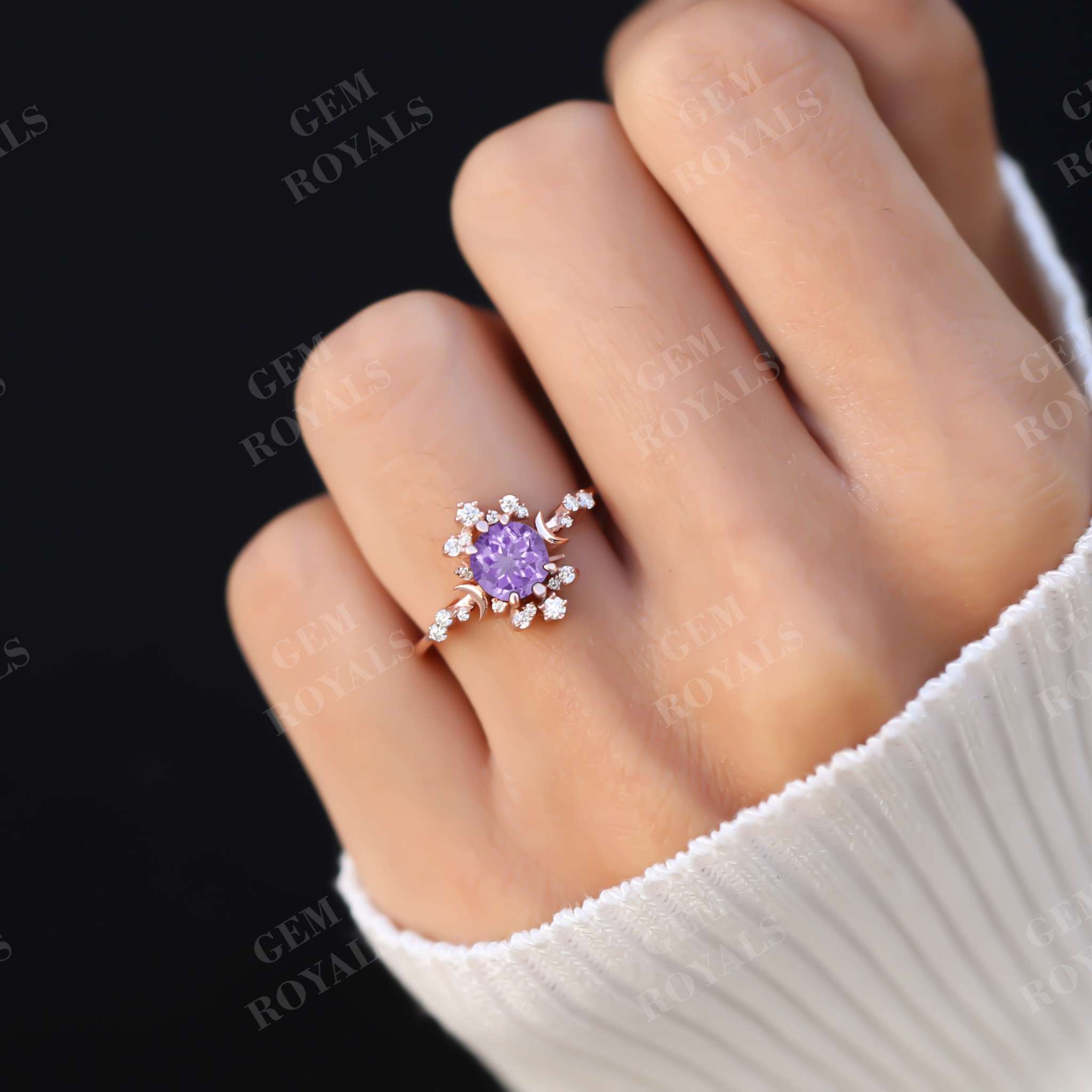 Vintage Round Cut Purple Natural Amethyst Engagement Ring