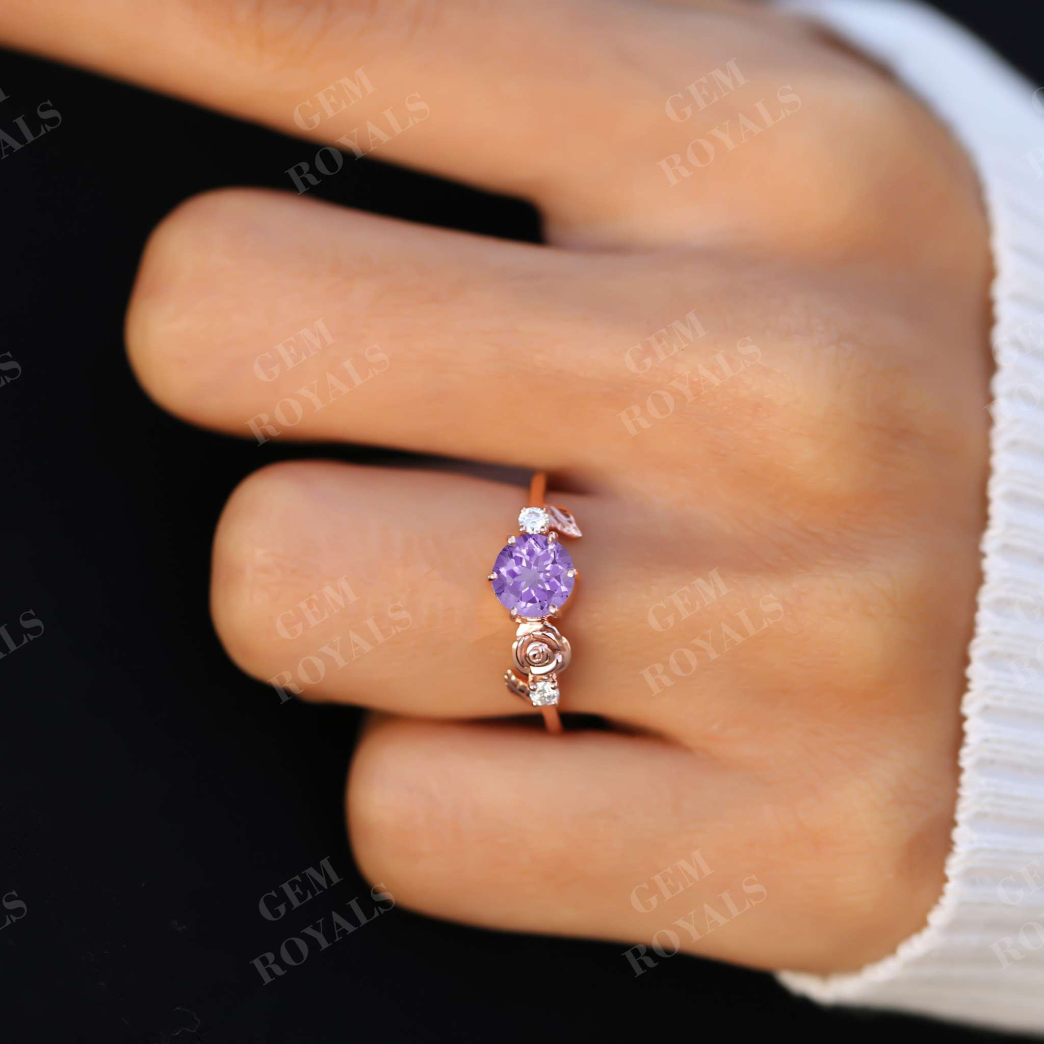 Dainty Flower Round Natural Amethyst Engagement Ring