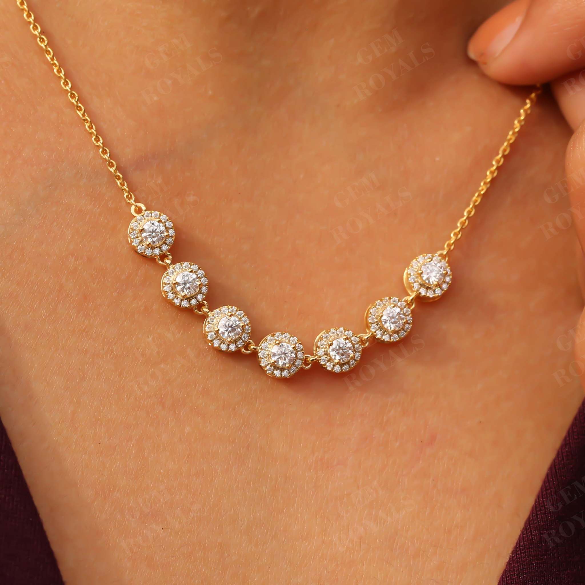 Round Moissanite Halo Pendant Necklace