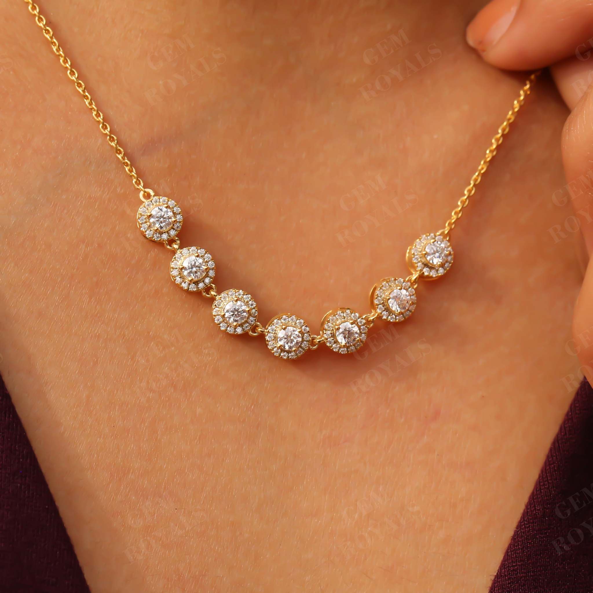 Round Moissanite Halo Pendant Necklace