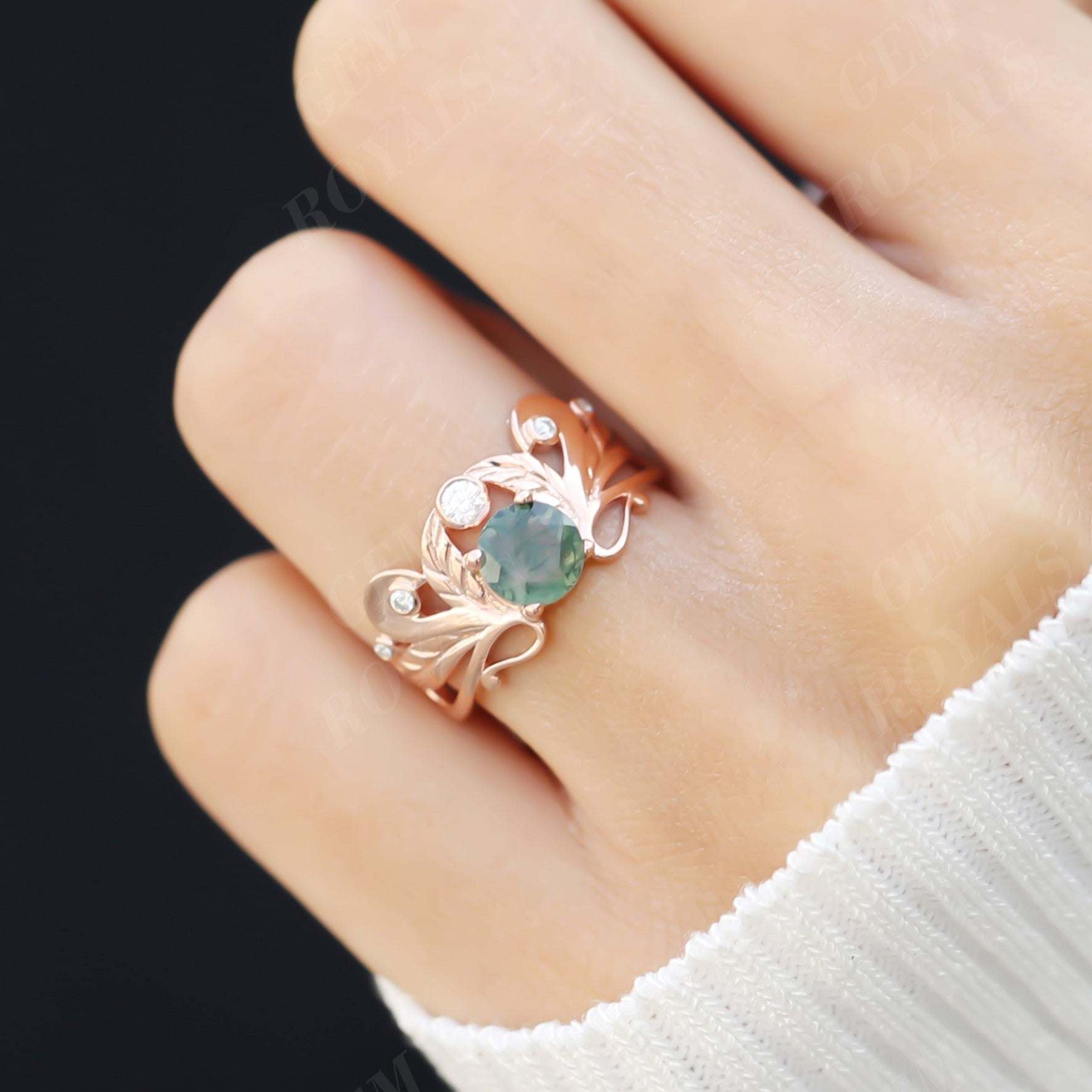 Vintage Style Round Natural Moss Agate Engagement Ring