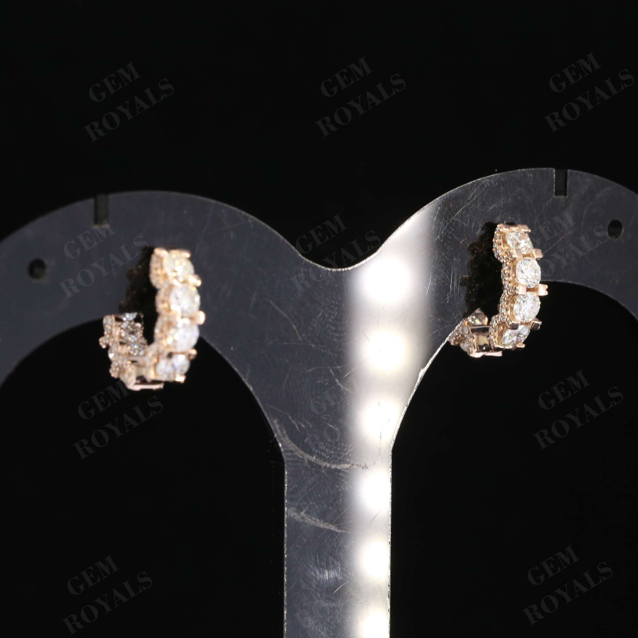 Round Cut Moissanite Huggies Hoope Earrings