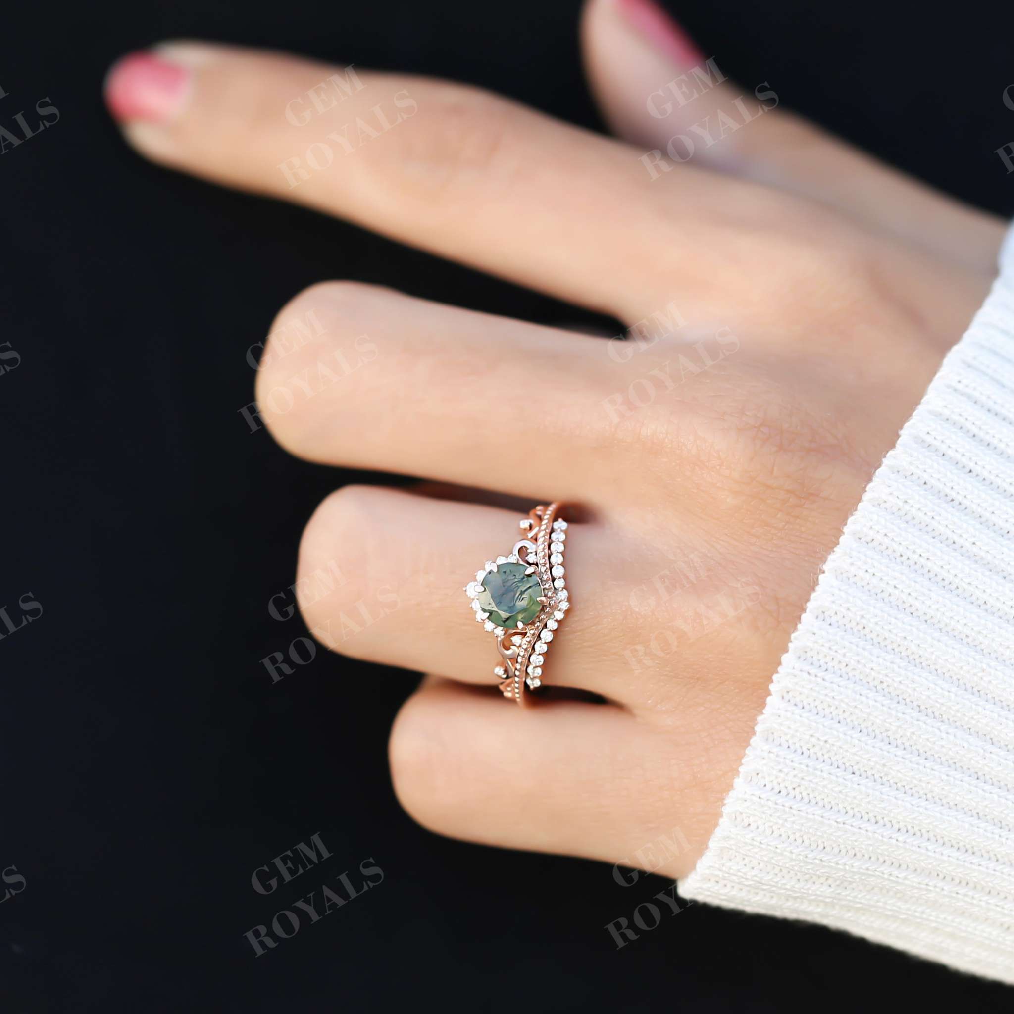 Vintage Style Unique Round Moss Agate Engagement Ring