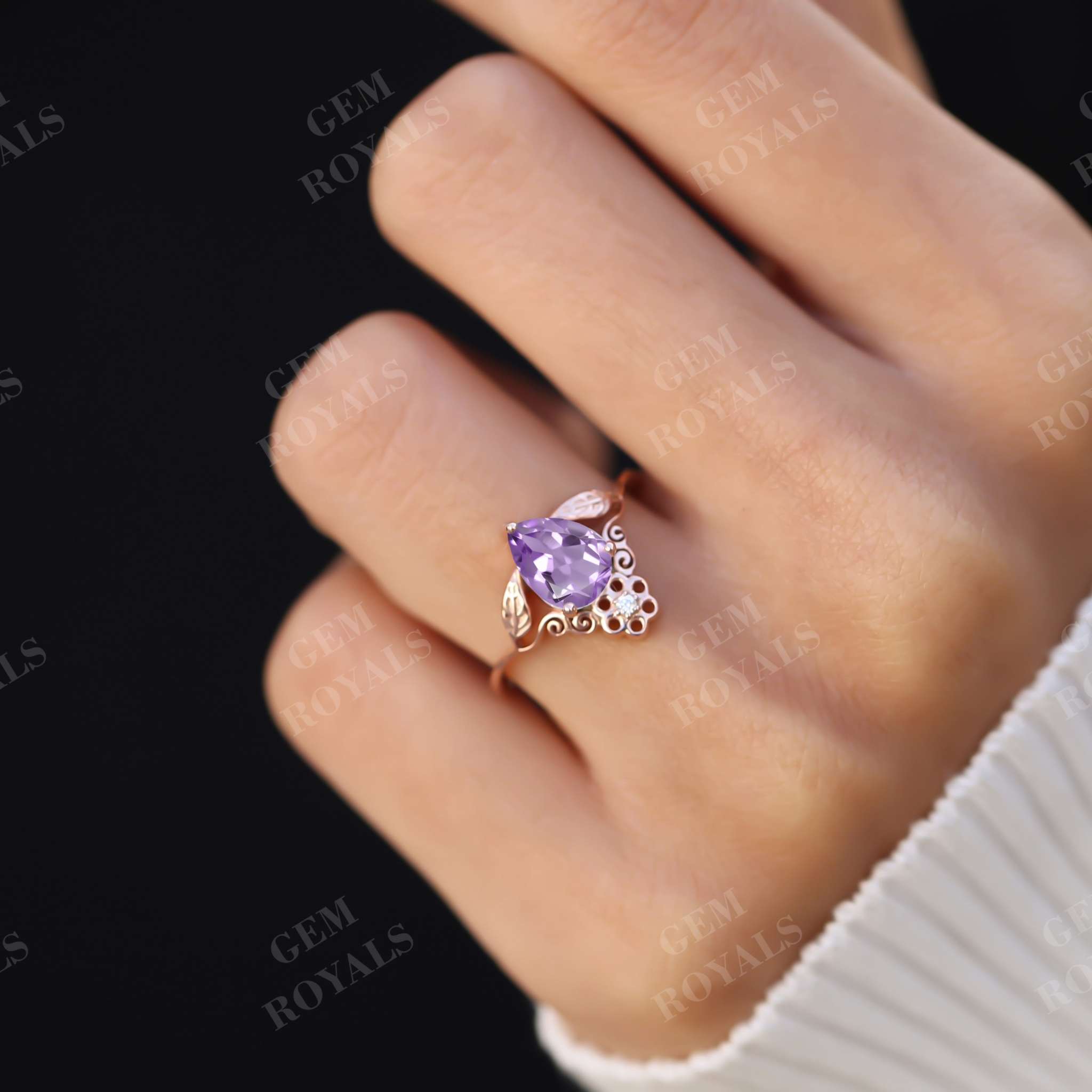 Vintage Style Pear Shaped Natural Amethyst Engagement Ring