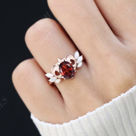 Flying Heart Vintage Oval Cut Natural Garnet Engagement Ring