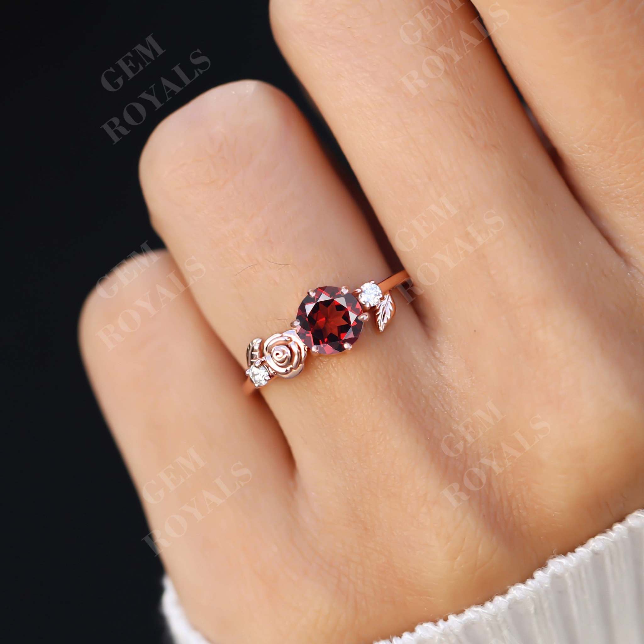 Art Deco Dainty Flower Round Natural Garnet Engagement Ring