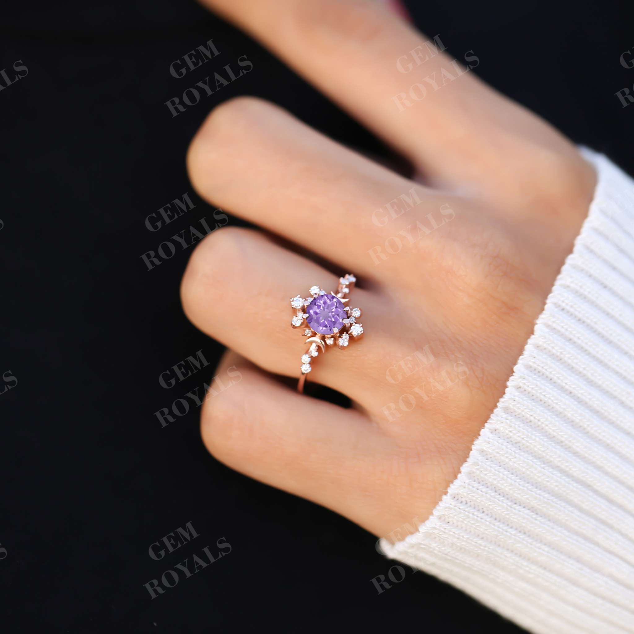 Vintage Round Cut Purple Natural Amethyst Engagement Ring