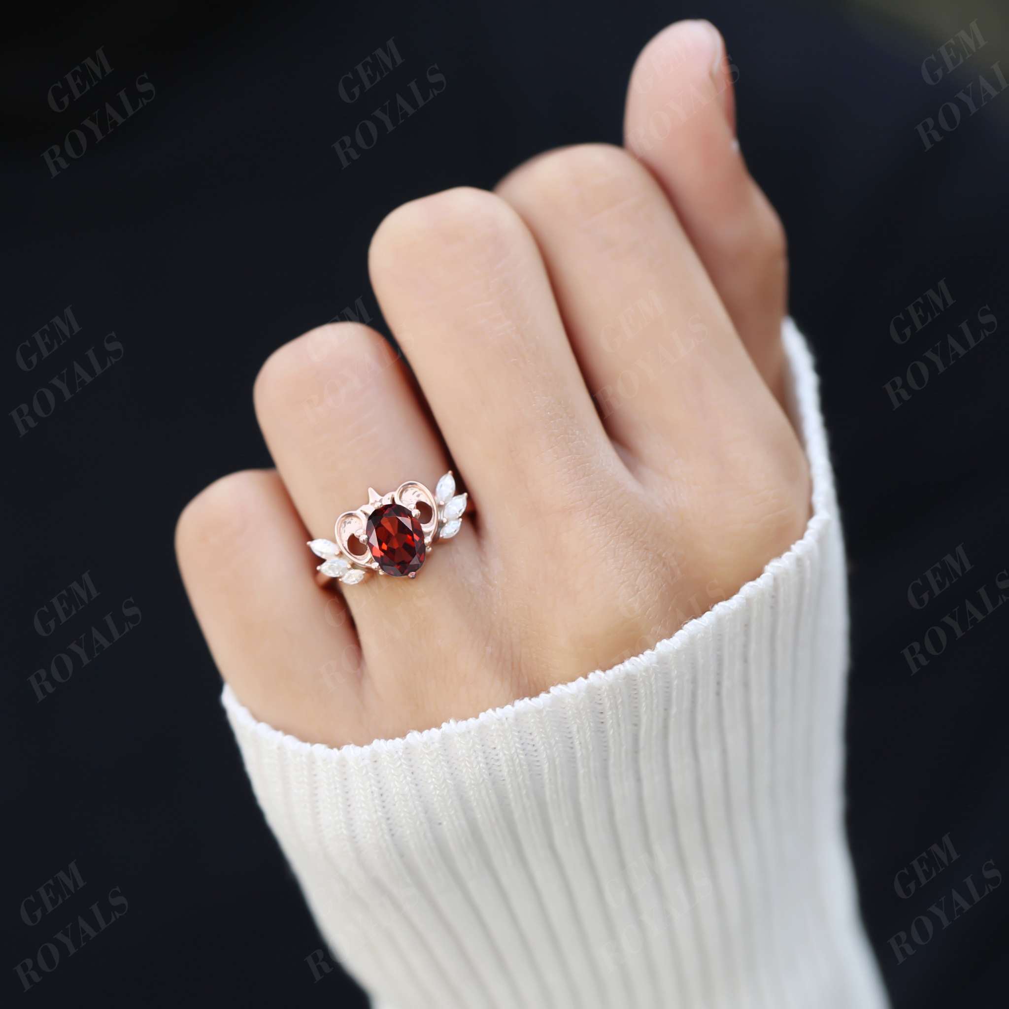 Flying Heart Vintage Oval Cut Natural Garnet Engagement Ring