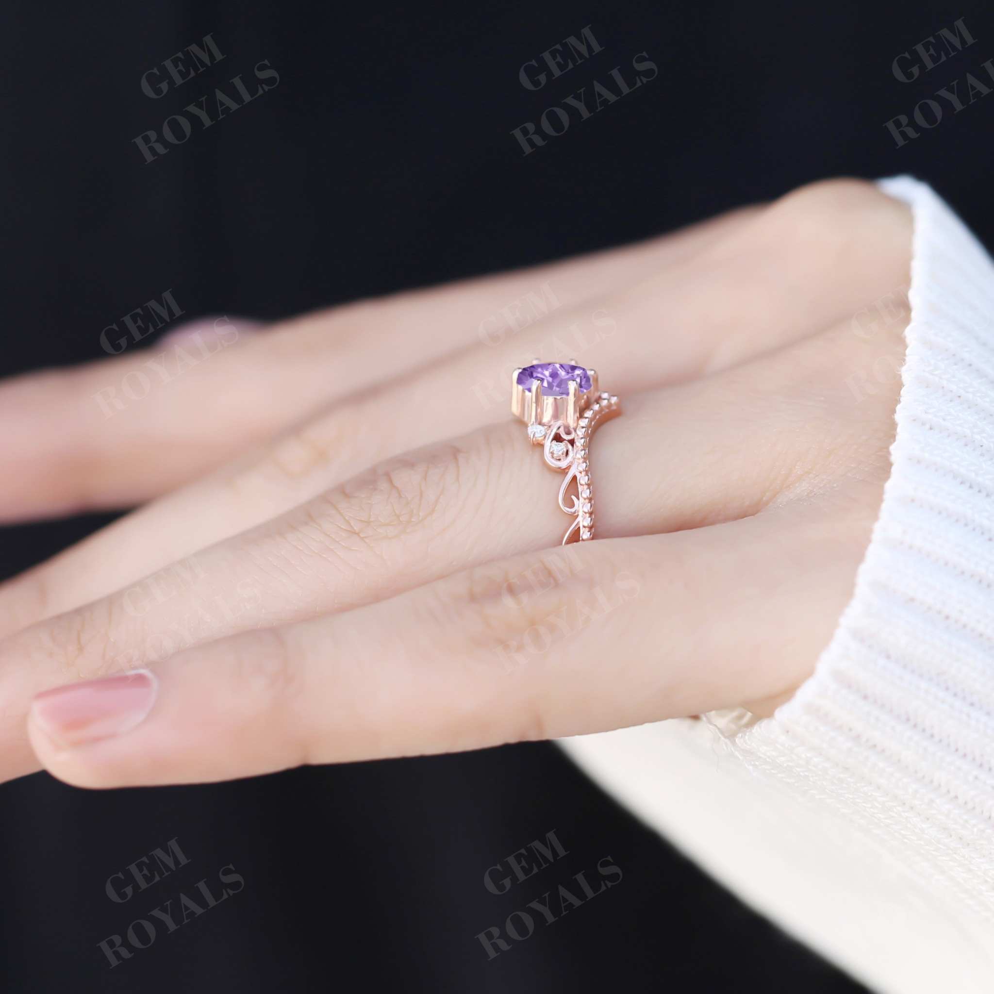 Dainty Round Cut Natural Amethyst Engagement Ring