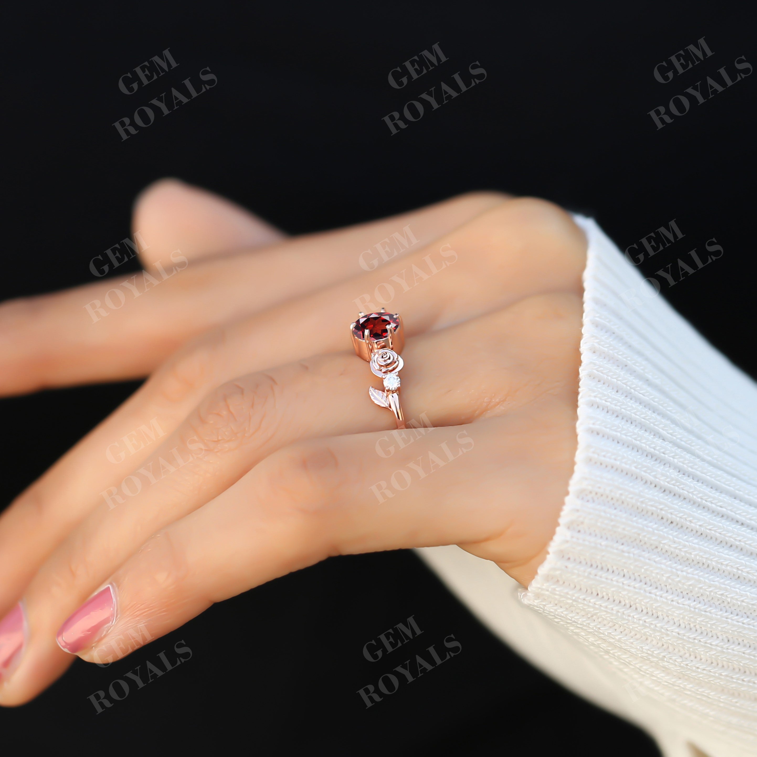 Art Deco Dainty Flower Round Natural Garnet Engagement Ring