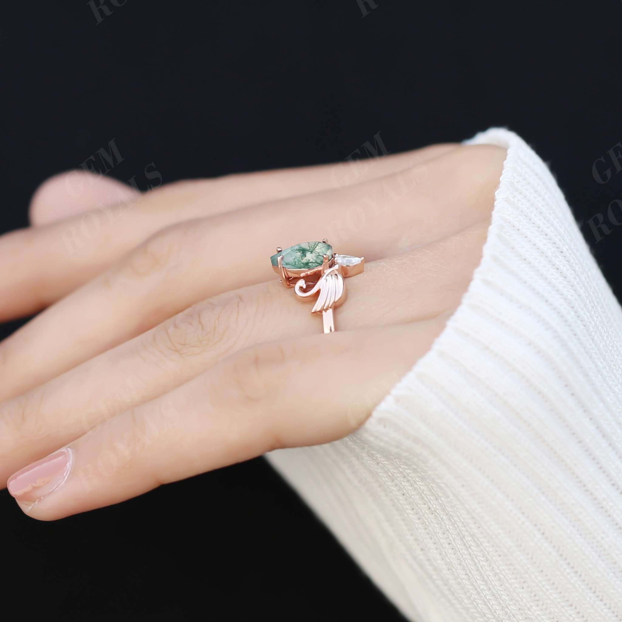 Art Deco Vintage Pear Shaped Moss Agate Engagement Ring