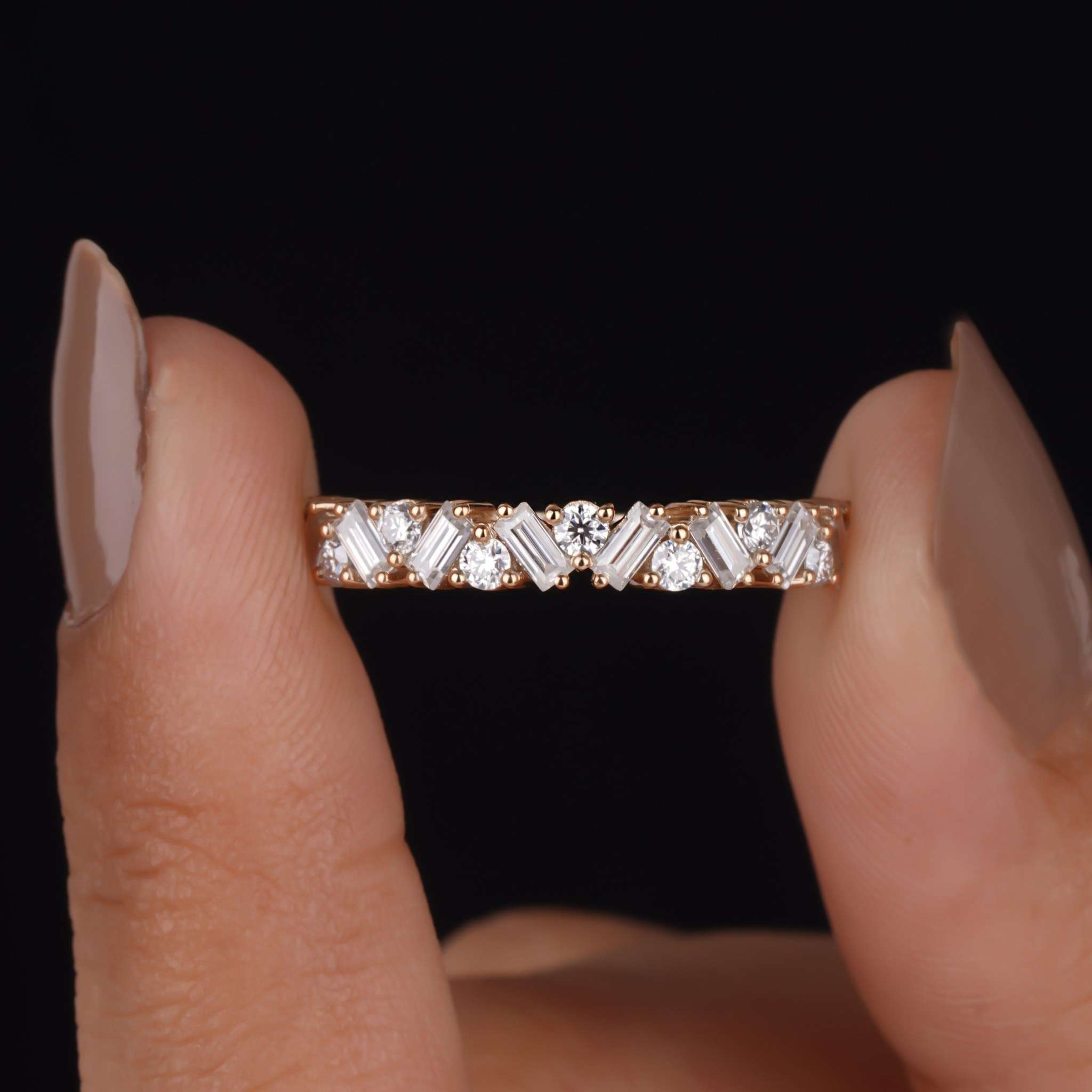 Alternating Baguette and Round Lab Diamond Wedding Band